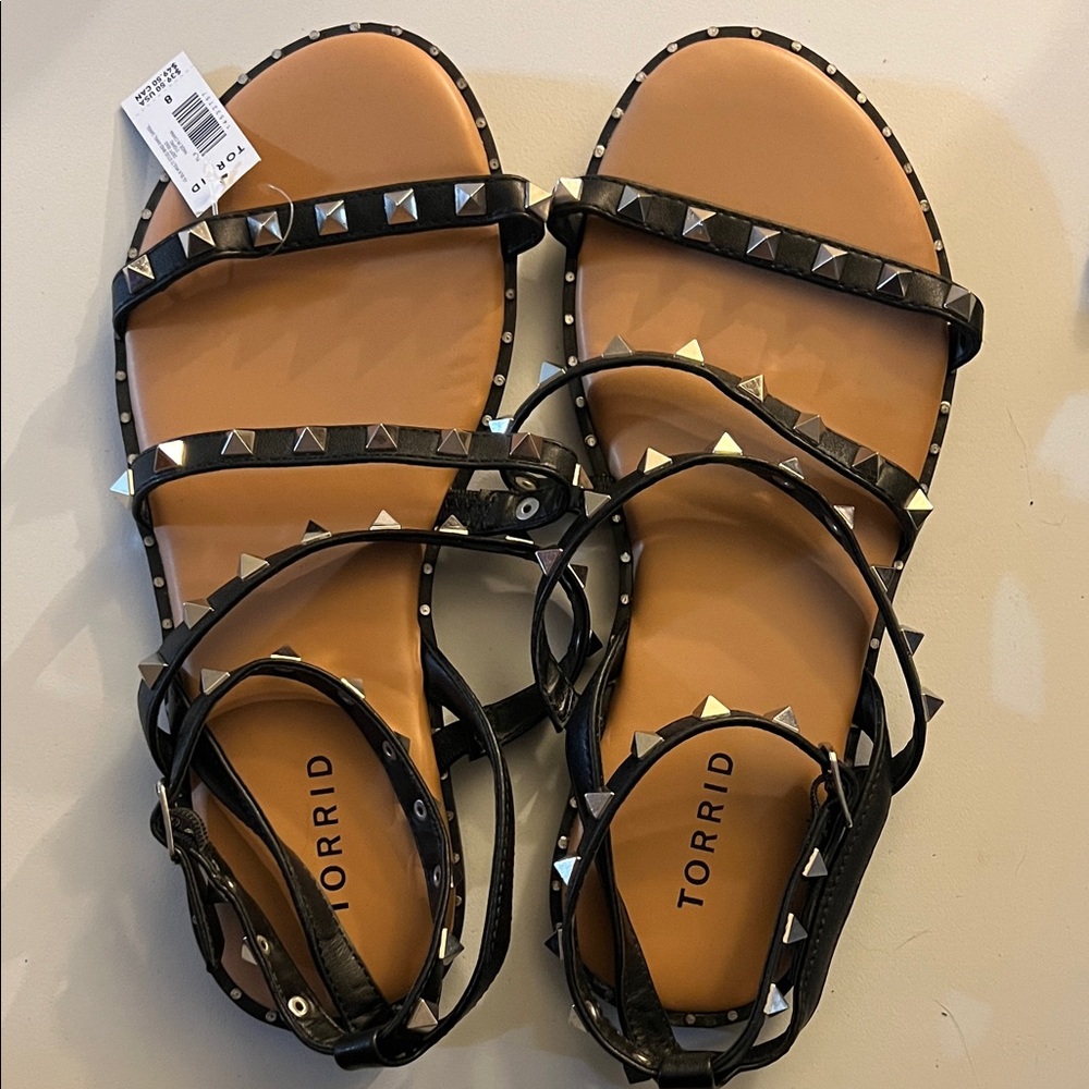 Torrid sz8 wide Black Sandals with Silver Studs